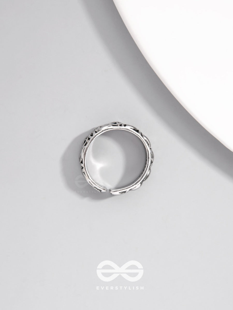 Shadow Spells- Statement Silver Ring (Adjustable)