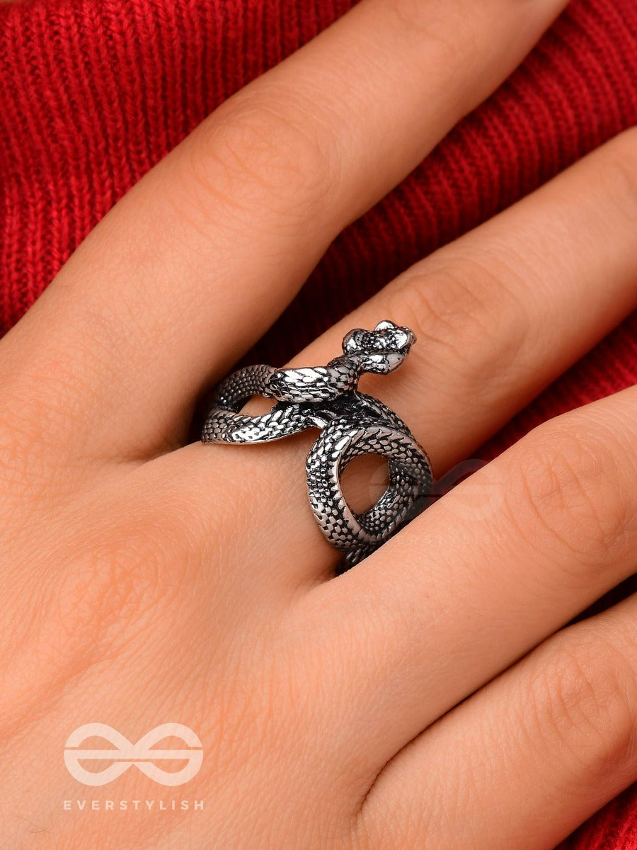 Nightshade Basilisk - Statement Silver Ring (Adjustable)
