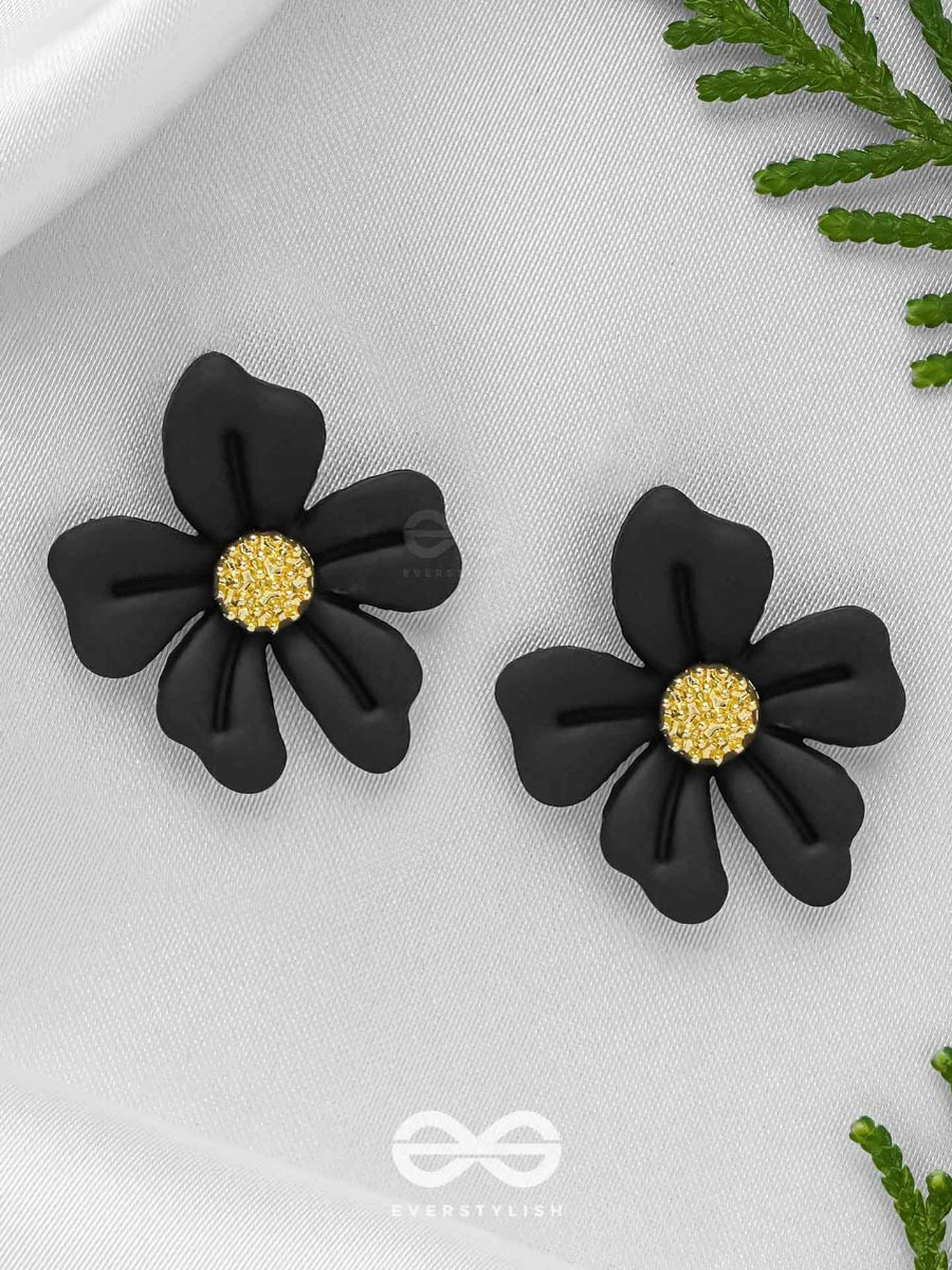 The Floral Fling - Golden And Black Acrylic Stud Earrings