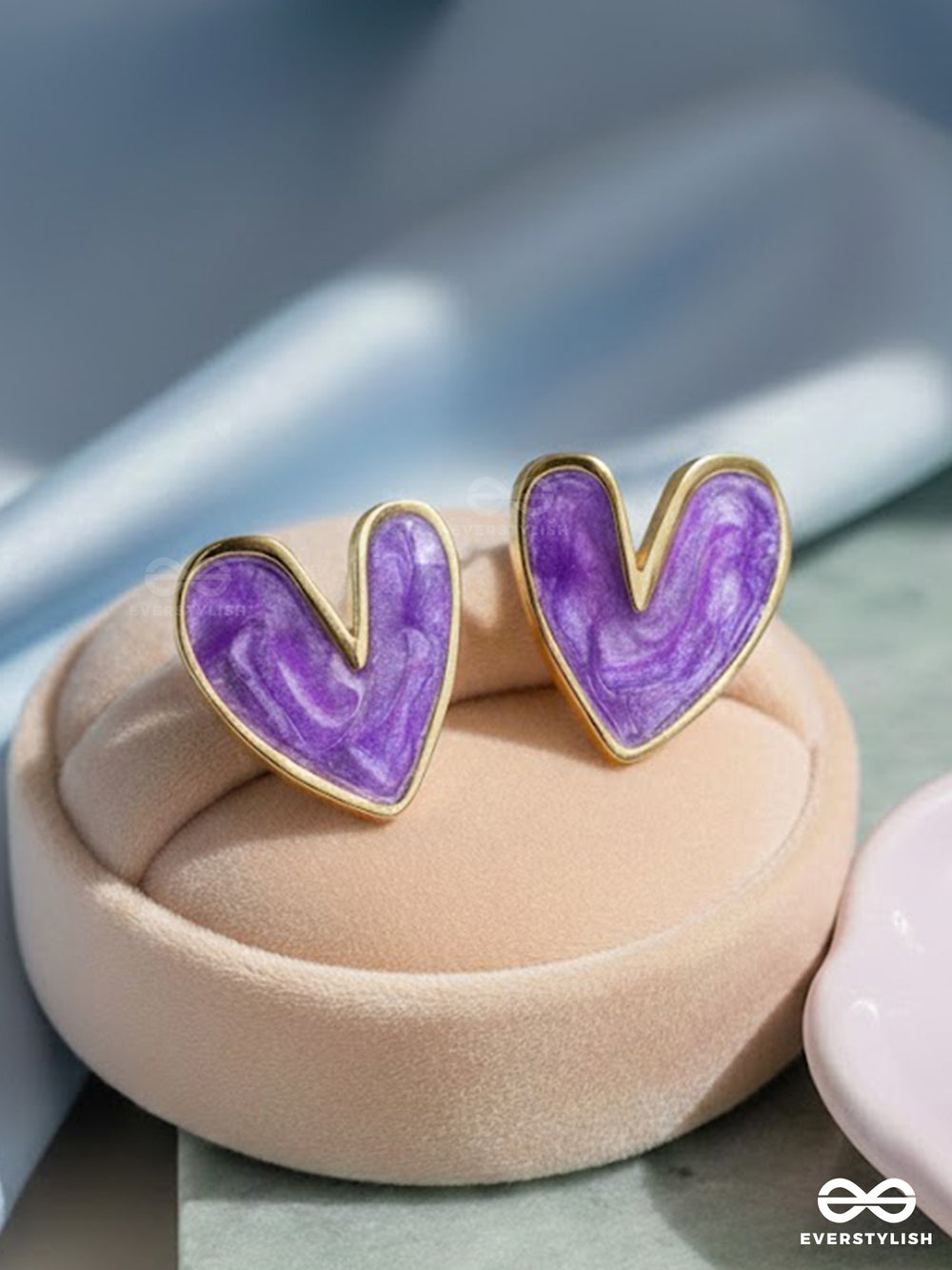 Lovebeatin Hearts - Cute Enamelled Studs (Purple)
