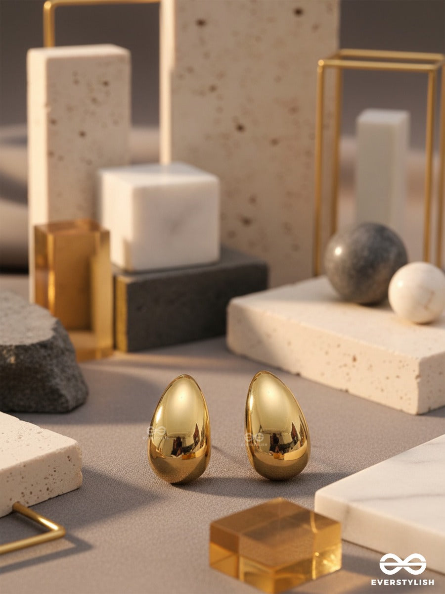 Dreamlight Haze - Golden Earrings
