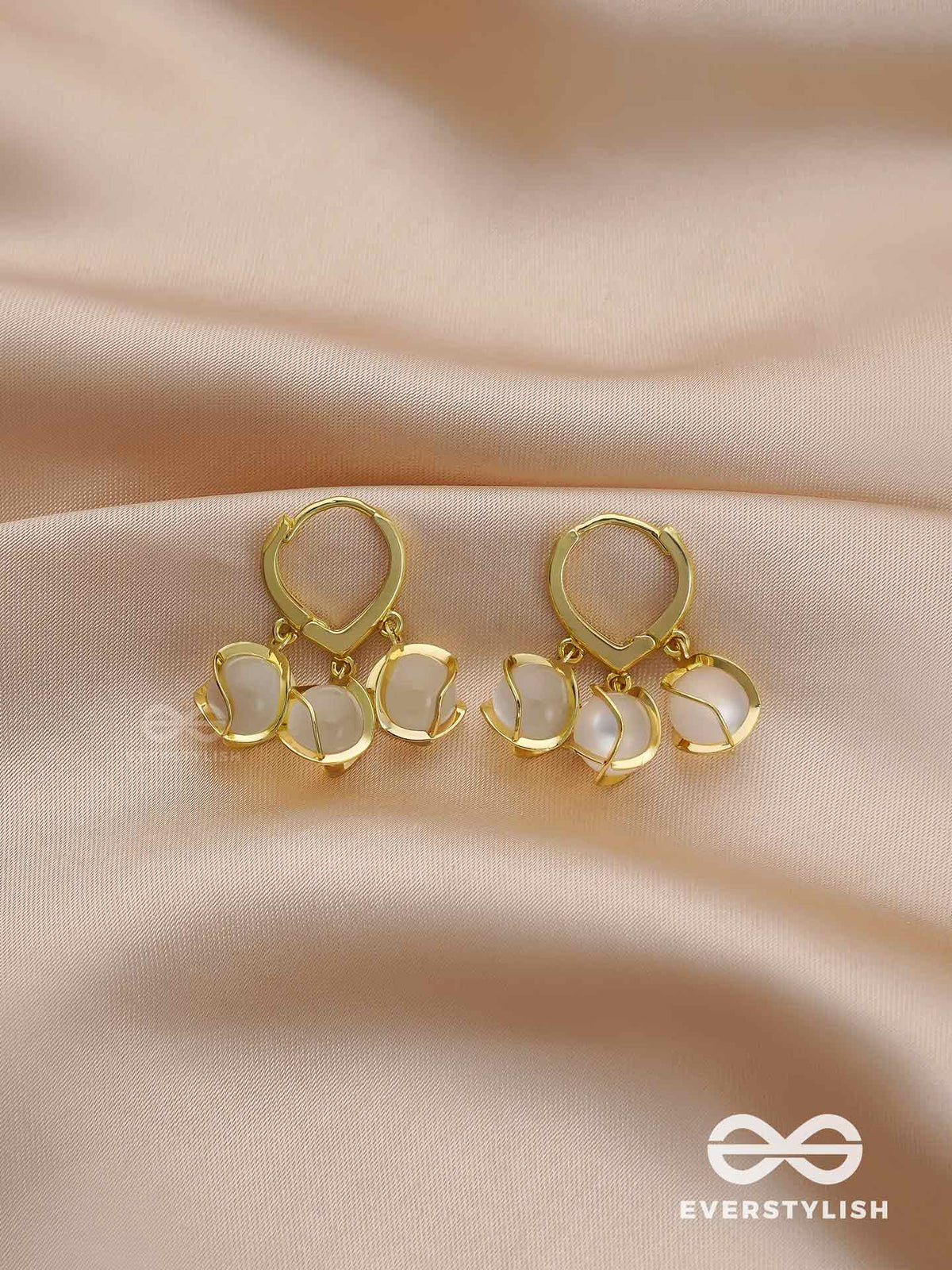 The Dewy Dreamer - Golden Drop Earrings