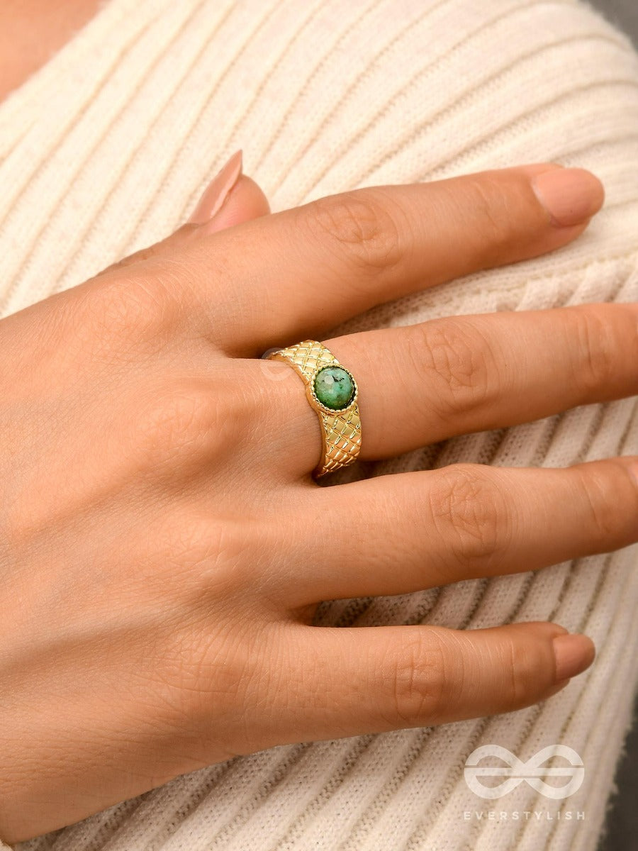 Gilded Matcha Elegance - Golden Beaded Ring (Adjustable)