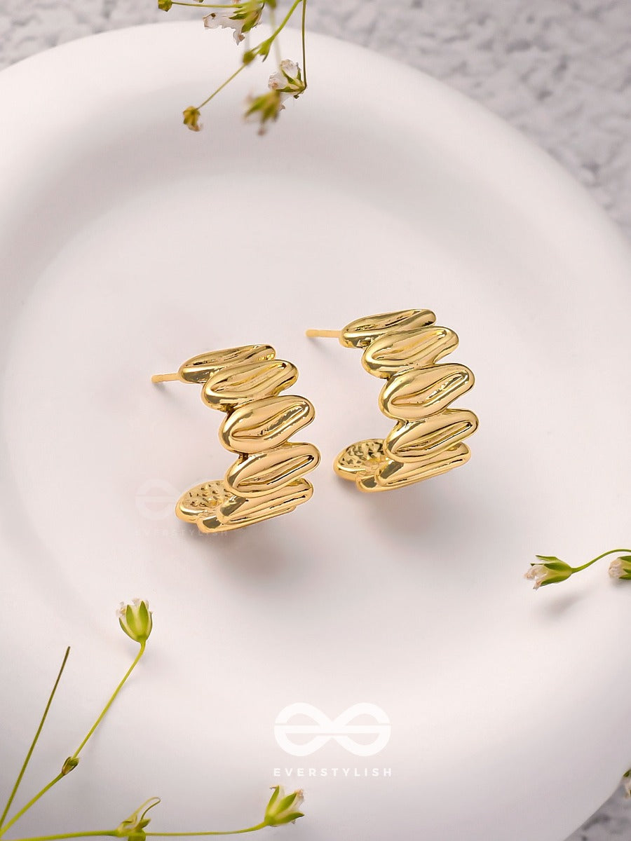 Miniature Seashells - Golden Earrings