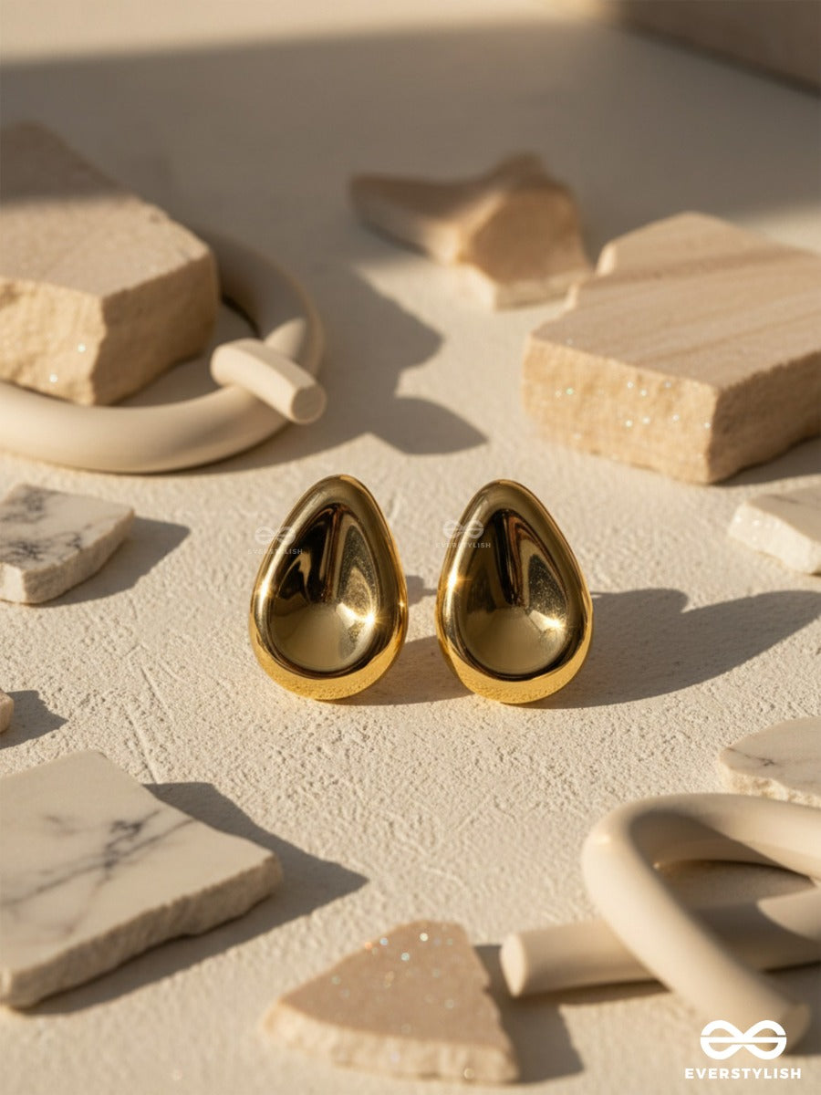 Medusa's Tears - Golden Ear Studs