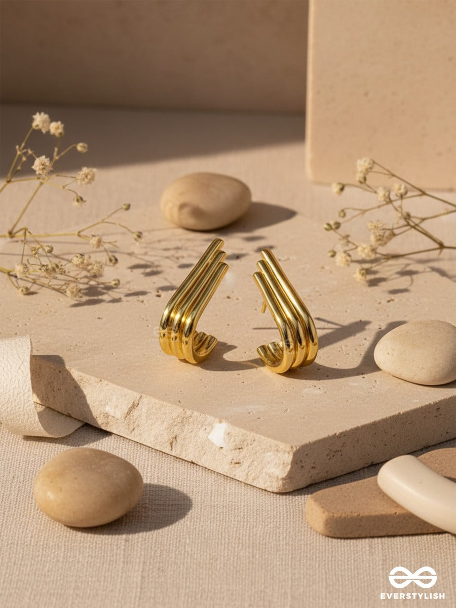 Brilliant Beams - Golden Earrings