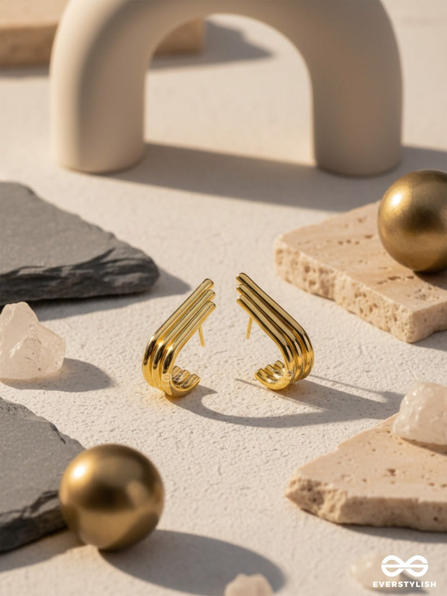 Brilliant Beams - Golden Earrings