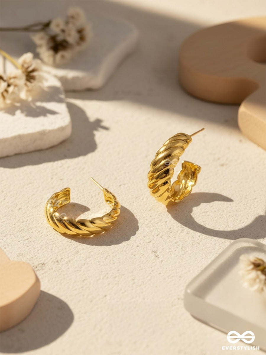 Jubilee Luster - Golden Earrings