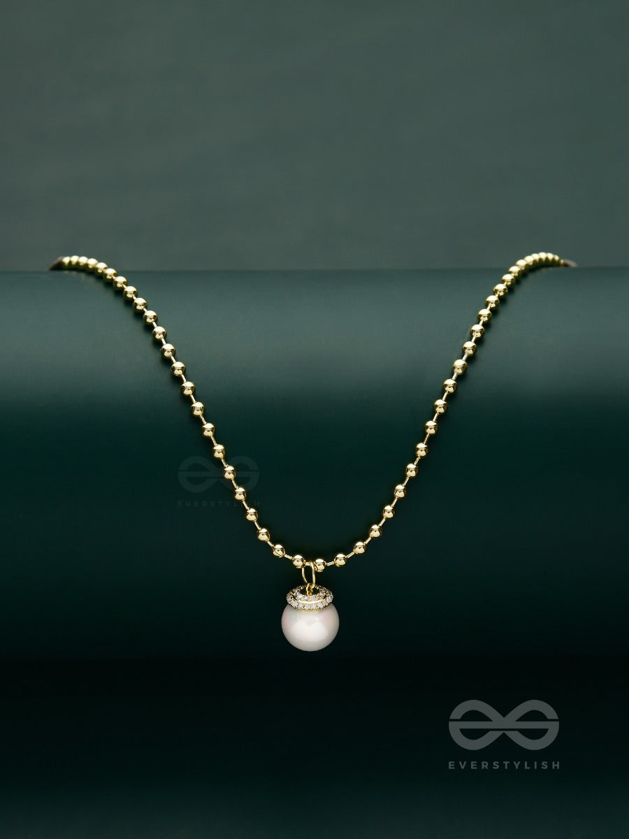 Darling Droplet - Pearl Pendant