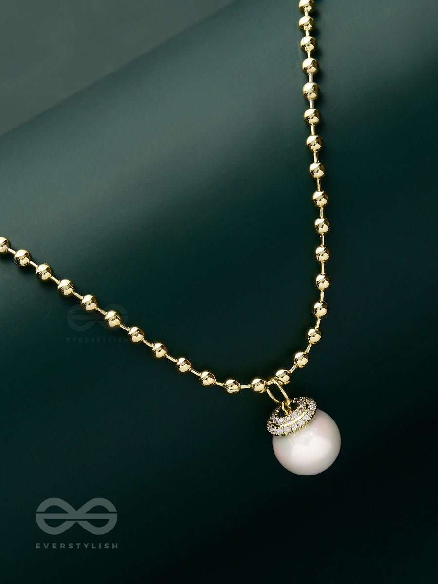 Darling Droplet - Pearl Pendant