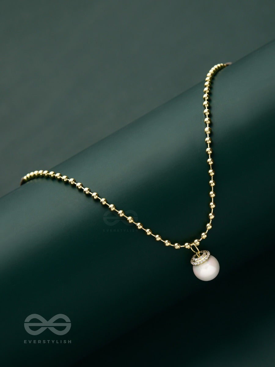 Darling Droplet - Pearl Pendant