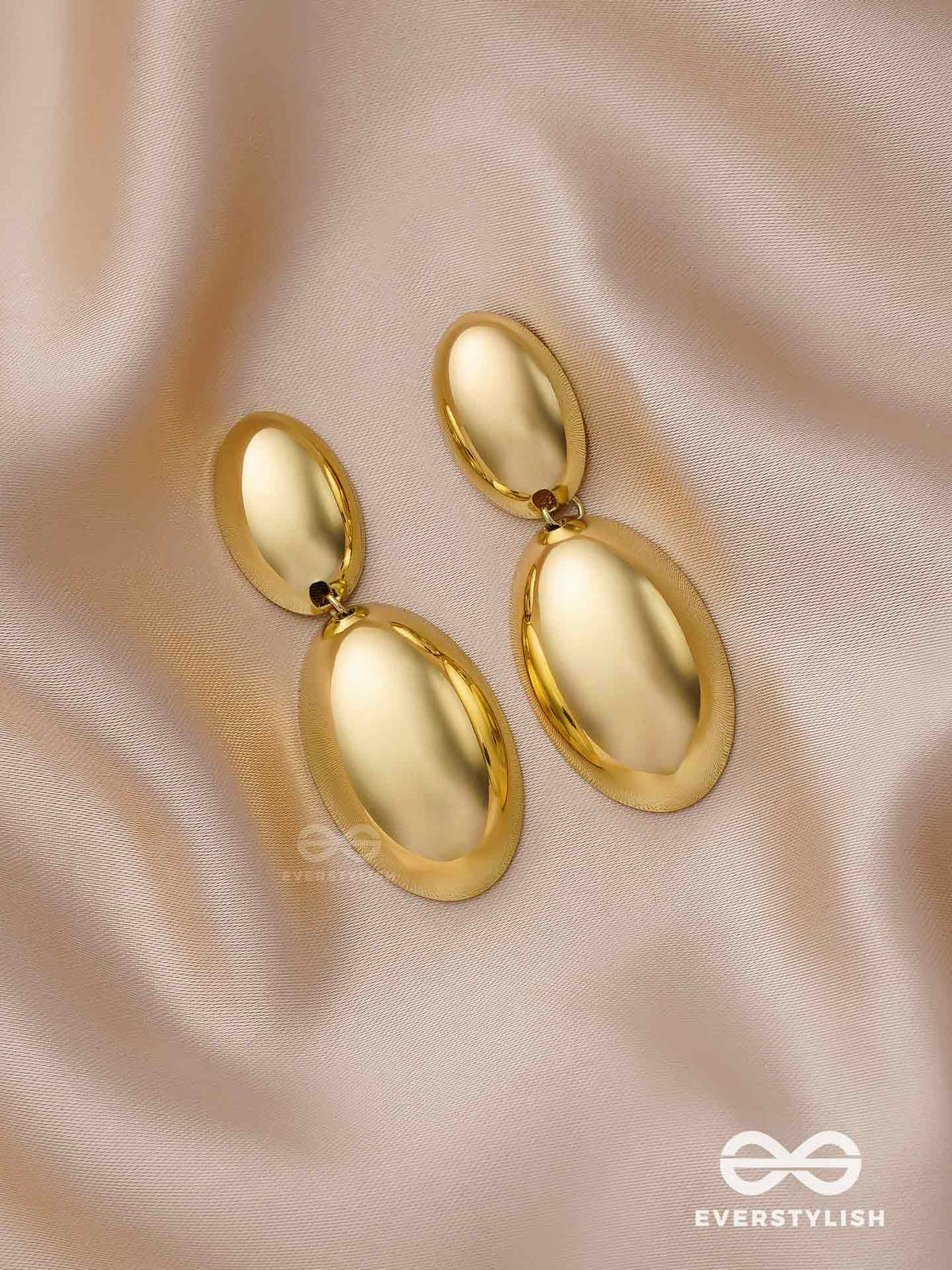 Radiant Reverie - Golden Earrings