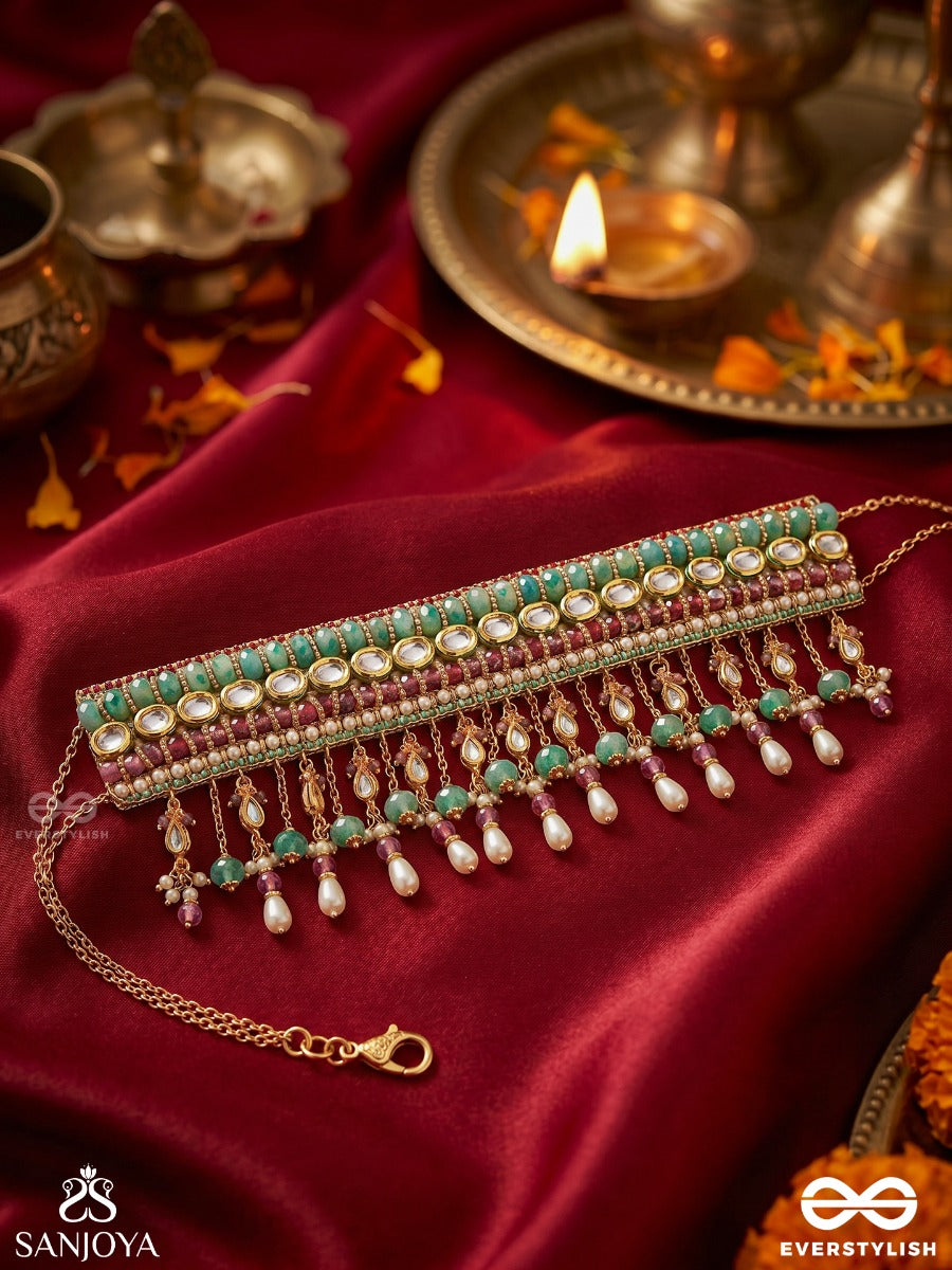 Vibhutara - Radiant Form - Decorative Necklace With Ornamental Details And Balanced Structure