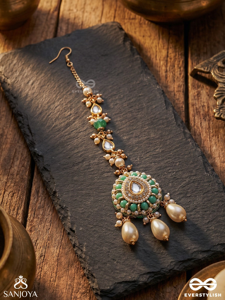 Shravika - Graceful Hearing - Decorative Maangtika With Gemmed Motif And Drop Details