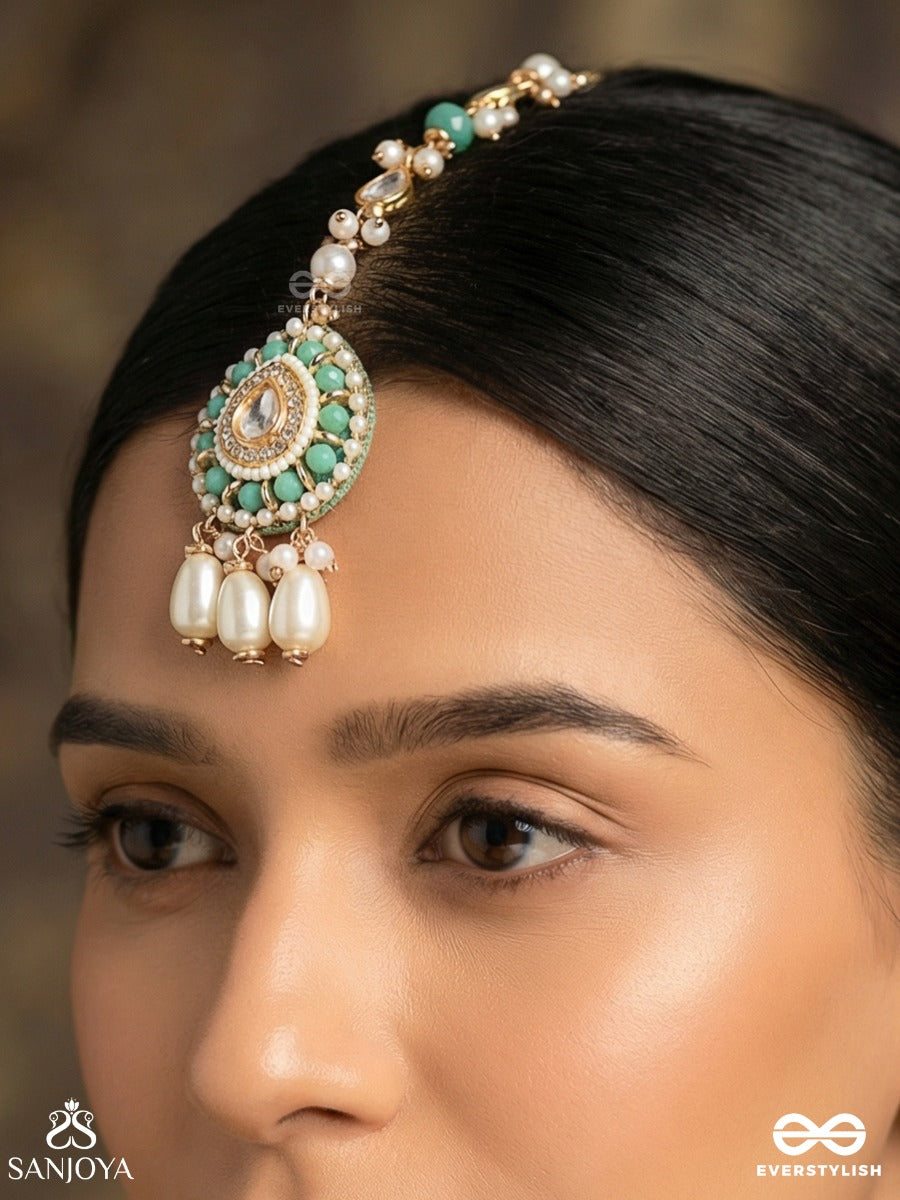 Shravika - Graceful Hearing - Decorative Maangtika With Gemmed Motif And Drop Details