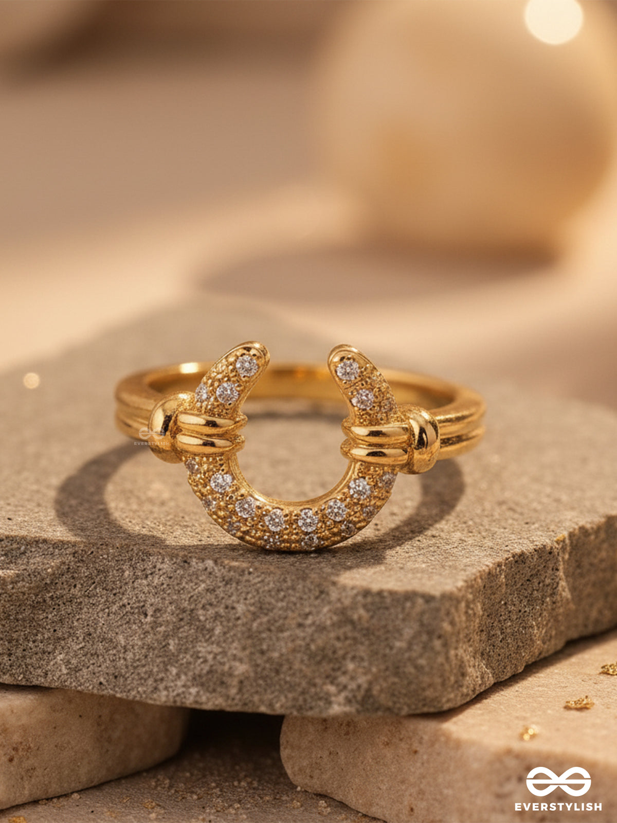 Moonlit Curve - 18K Gold Plated Anti-Tarnish Luxury Ring Inlaid With Cubic Zicronia Stones