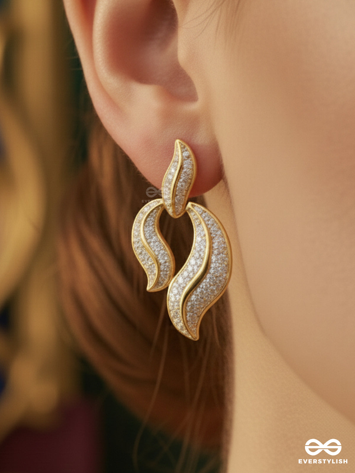 Aurora Twist - 18K Gold Plated Anti-Tarnish Earrings Inlaid With Cubic Zicronia Stones
