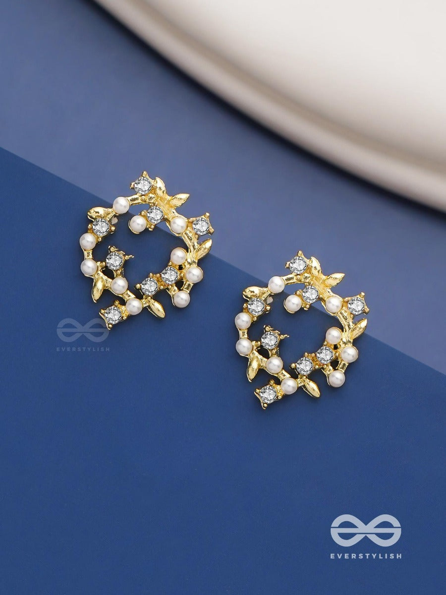 Emerald Vines -Wreath Shaped Pearl Studs