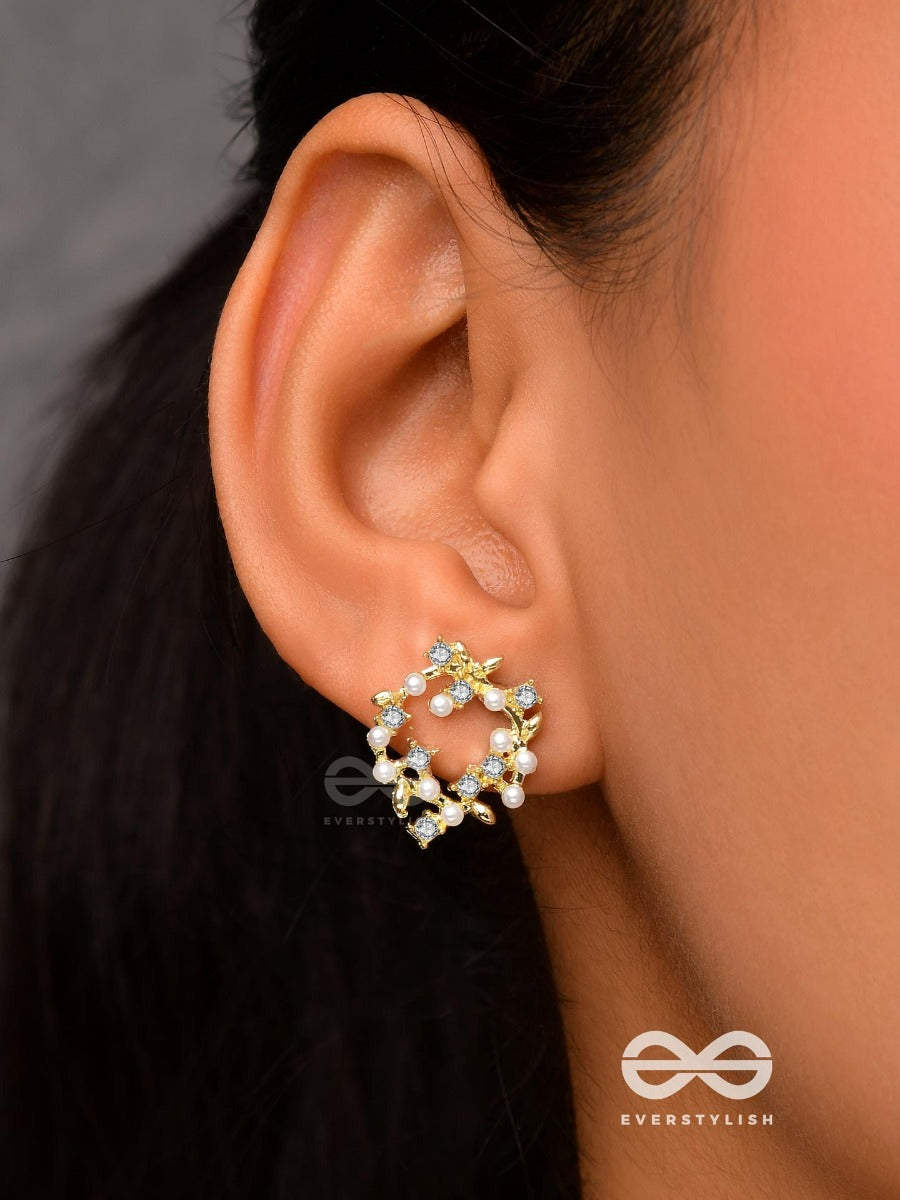 Emerald Vines -Wreath Shaped Pearl Studs