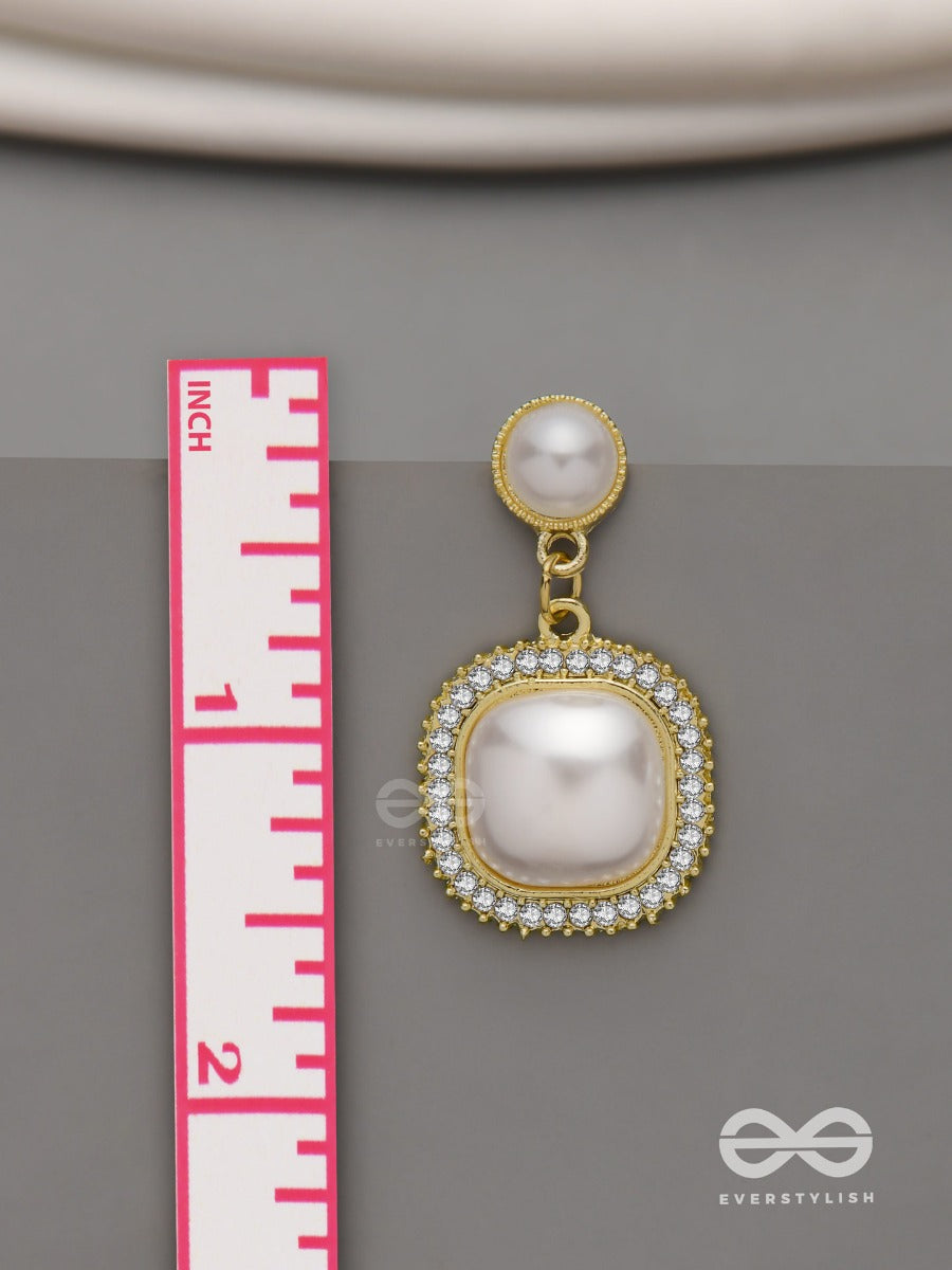 Ageless Reverie - Earring Studded With Pearl And Crystal