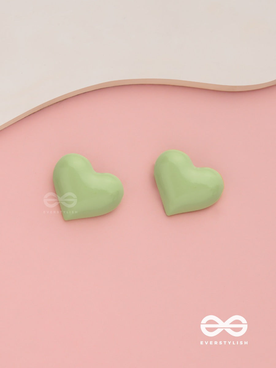 Lush Amour - Green Heart Shaped Studs
