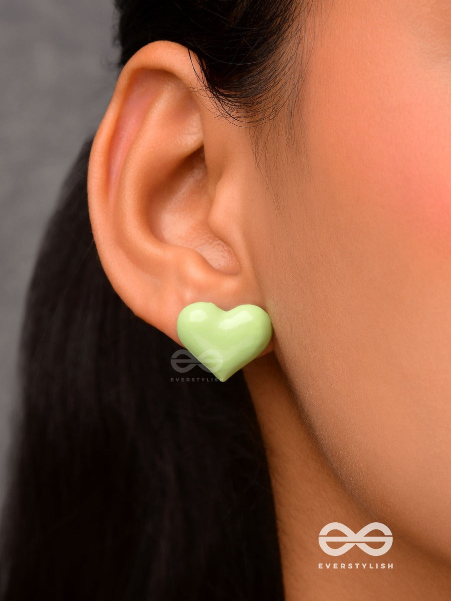 Lush Amour - Green Heart Shaped Studs