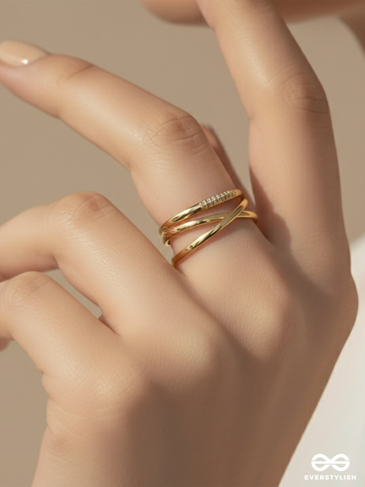 Ripple Charm - Golden Stainless Steel Anti-Tarnish Ring