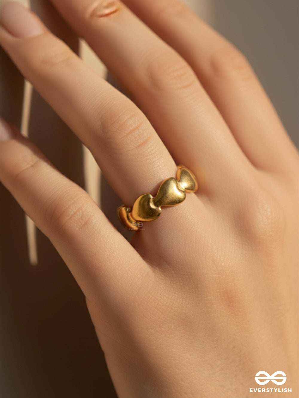 Eternal Heartline - Dainty Stainless Steel Anti-Tarnish Ring