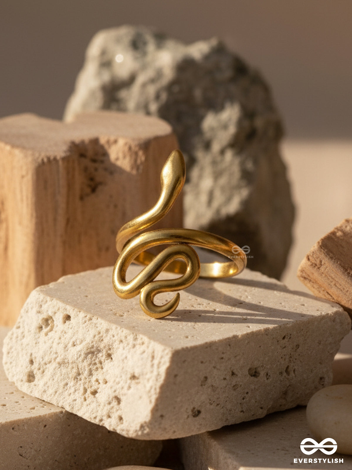 Slithery Sass - Golden Stainless Steel Anti-Tarnish Ring