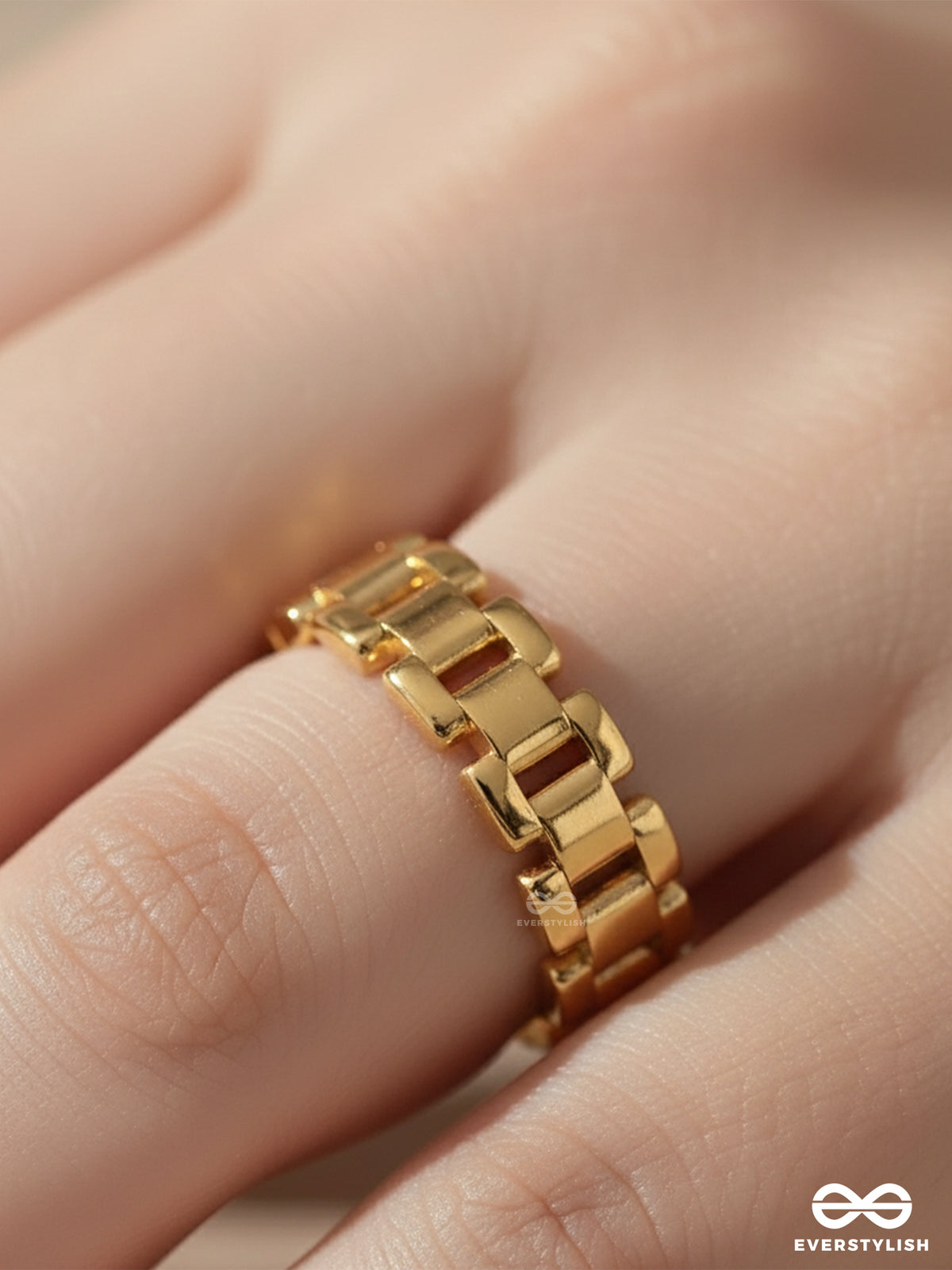 Matrix Charm - Bold Square Stainless Steel Anti-Tarnish Band Ring