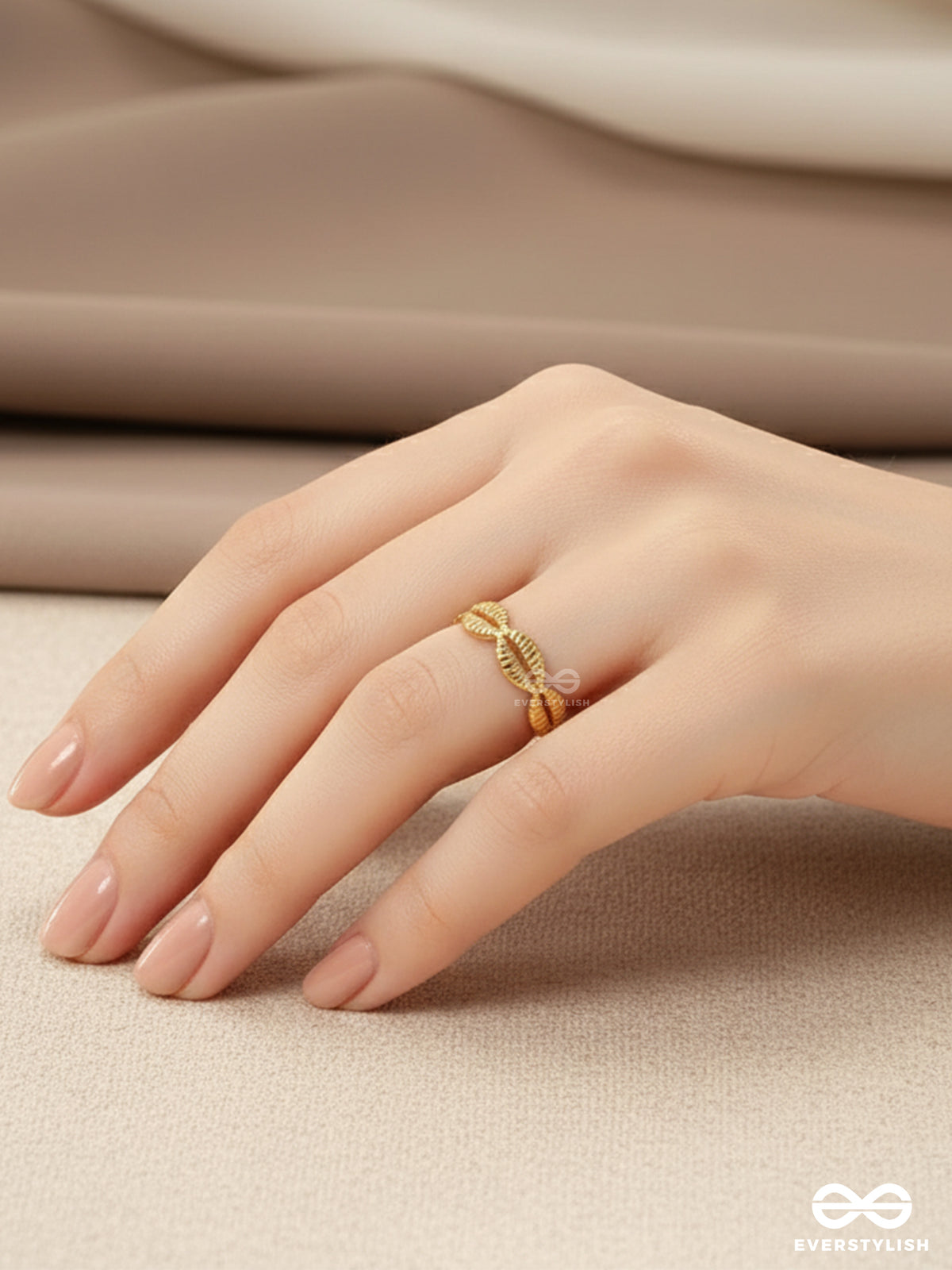 Earthy Whimsy - Golden Stainless Steel Anti-Tarnish Ring