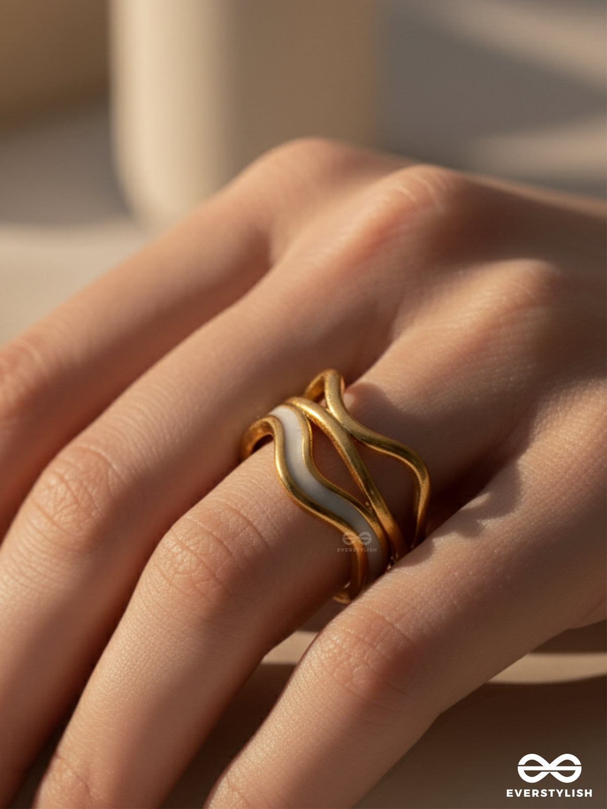 Pure Allure - Wavy Stainless Steel Anti-Tarnish Ring