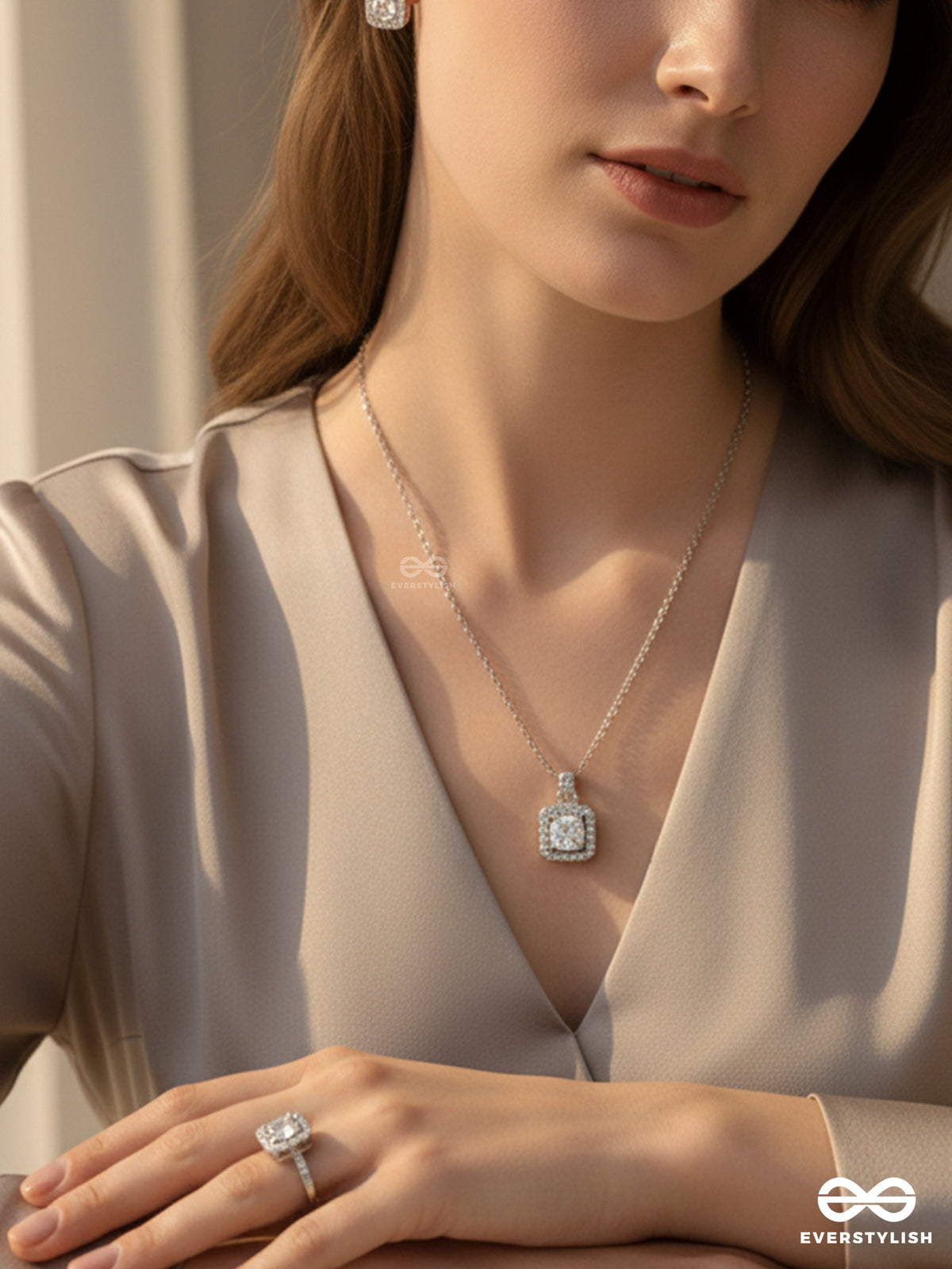 Celestial Gleam- Modern Glamour Rhinestone Set With Neckpiece, Earrings And Ring