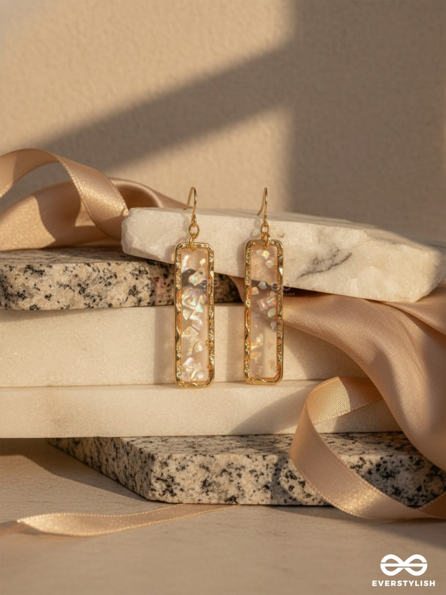 Golden Mirage - Glitter Resin Earrings