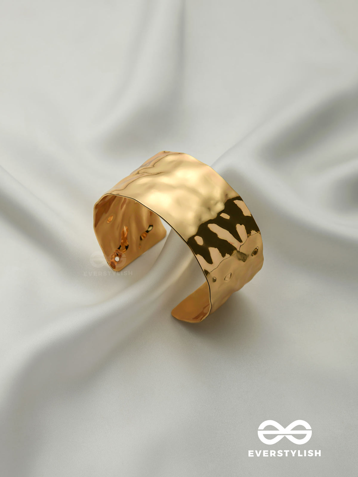 Liquid Gold - Shiny Golden Cuff Bracelet