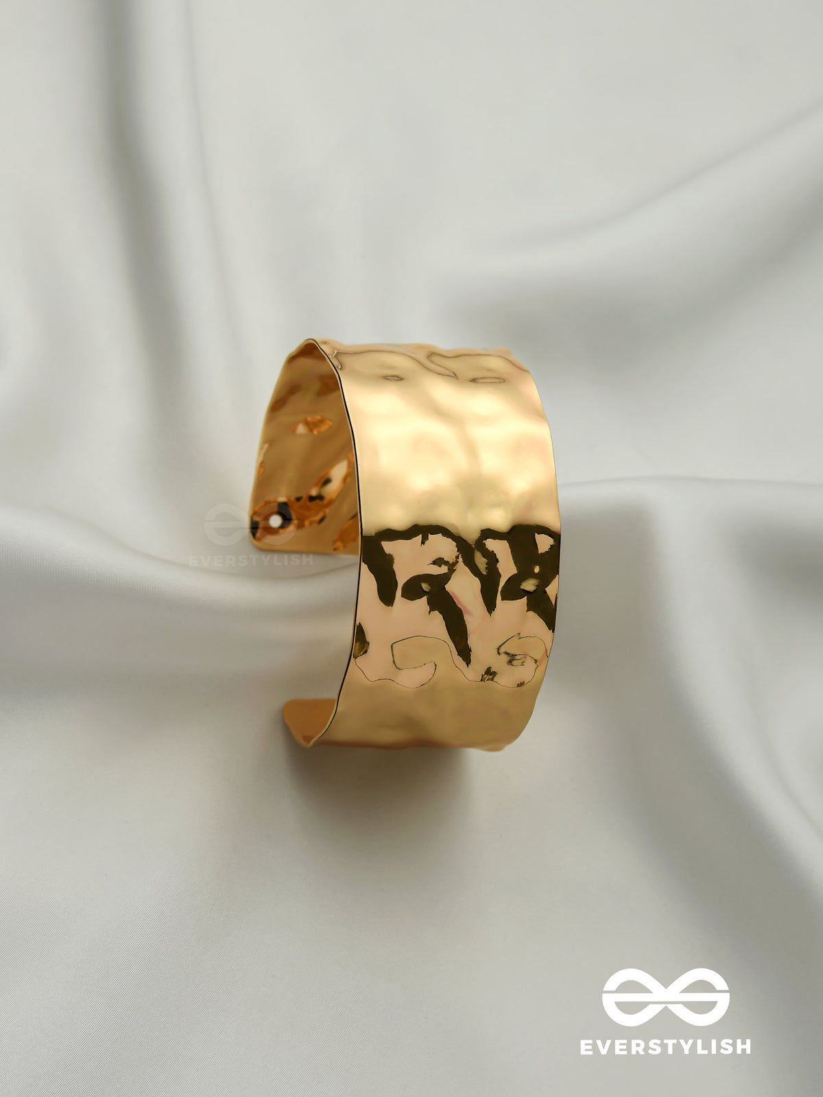 Liquid Gold - Shiny Golden Cuff Bracelet
