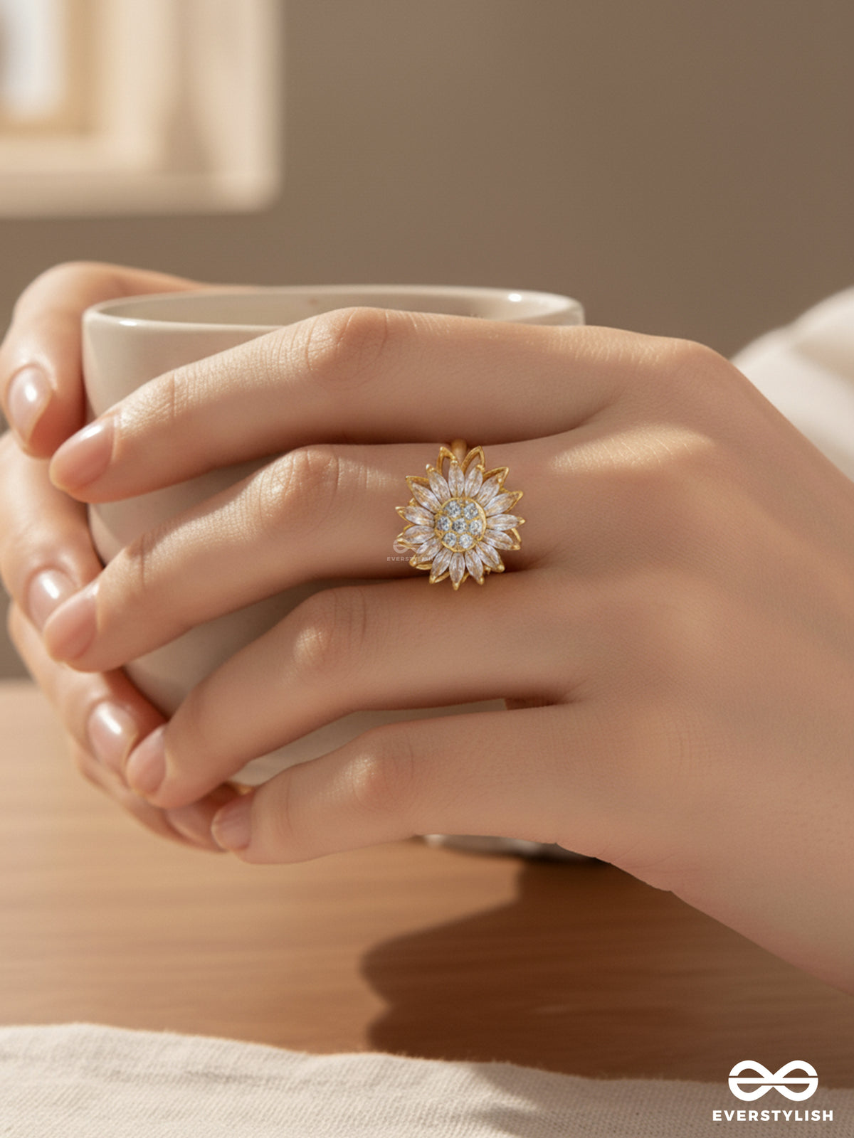 Daisy Spark - Anxiety Spinning Ring Inlaid With Cubic Zicronia Stones