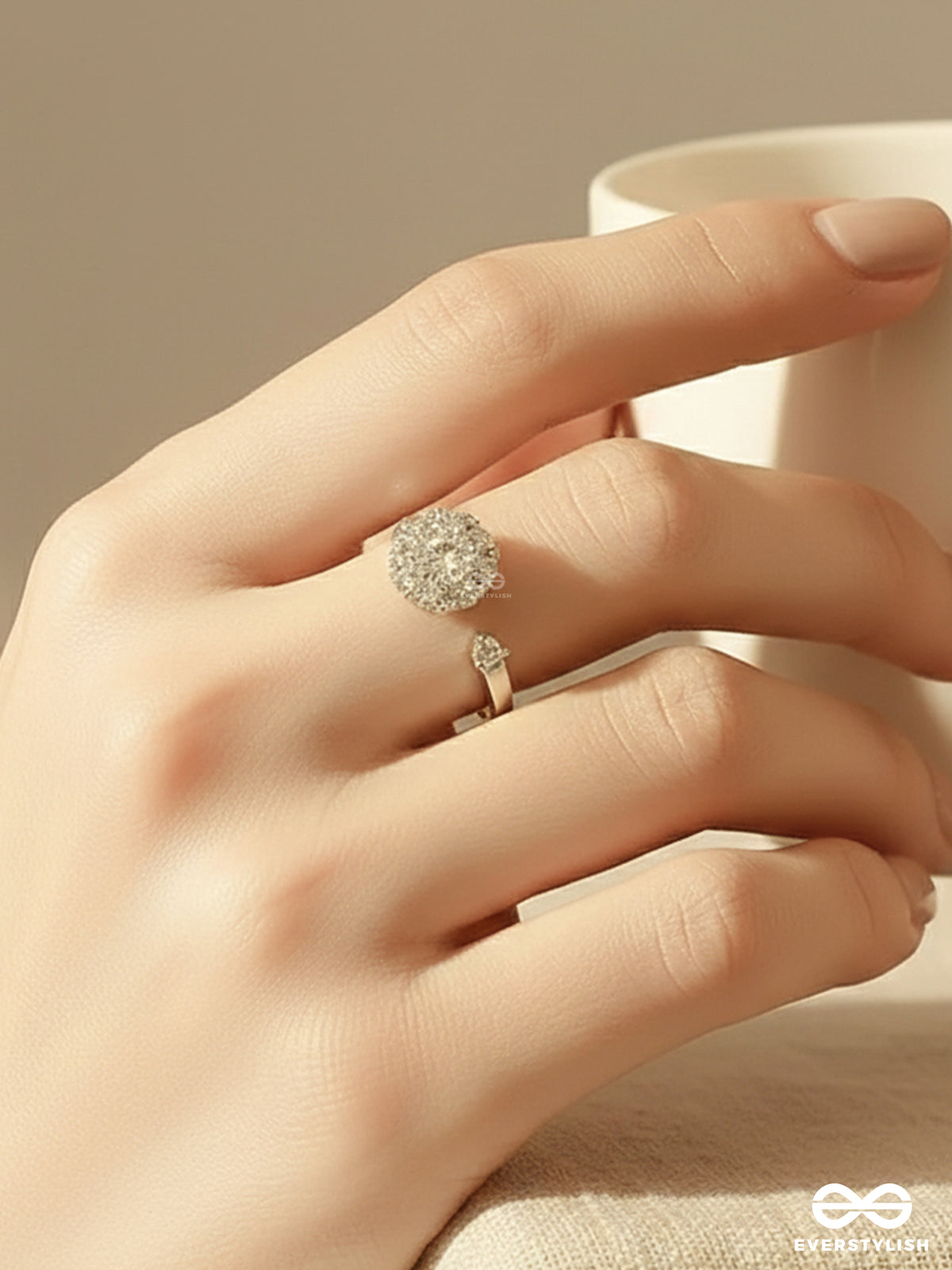 Eternal Spark- Silver-Plated Anti-Tarnish Anxiety Spinning Ring Inlaid With Cubic Zicronia Stones