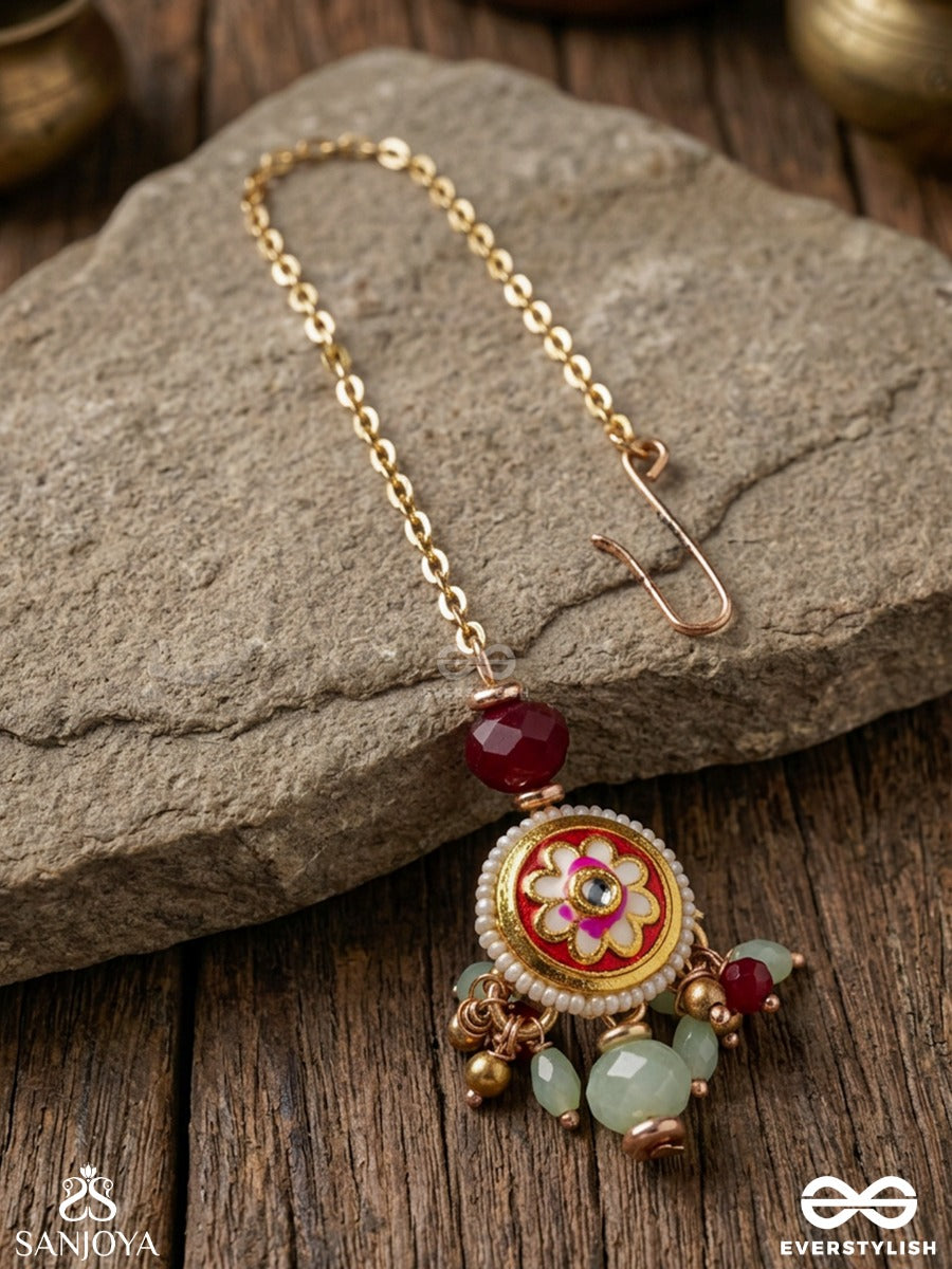 Shonaprabha- Radiance Of Gold And Red- Handcrafted Kundanmaangtika With Golden Moons And Red Beads