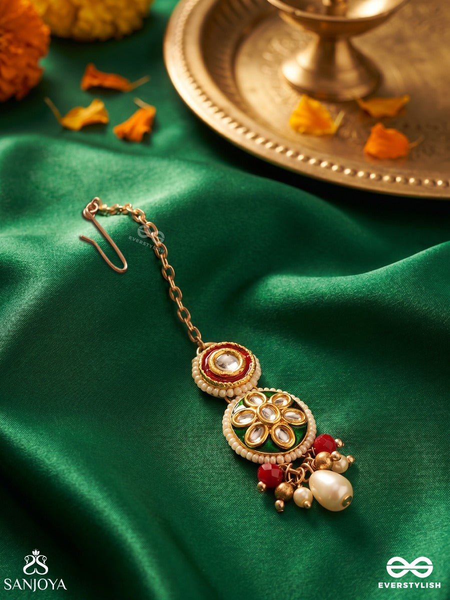 Undarika - Beautiful One - Intricate Kundan Maangtika With Enamel Work And Pearl Drops
