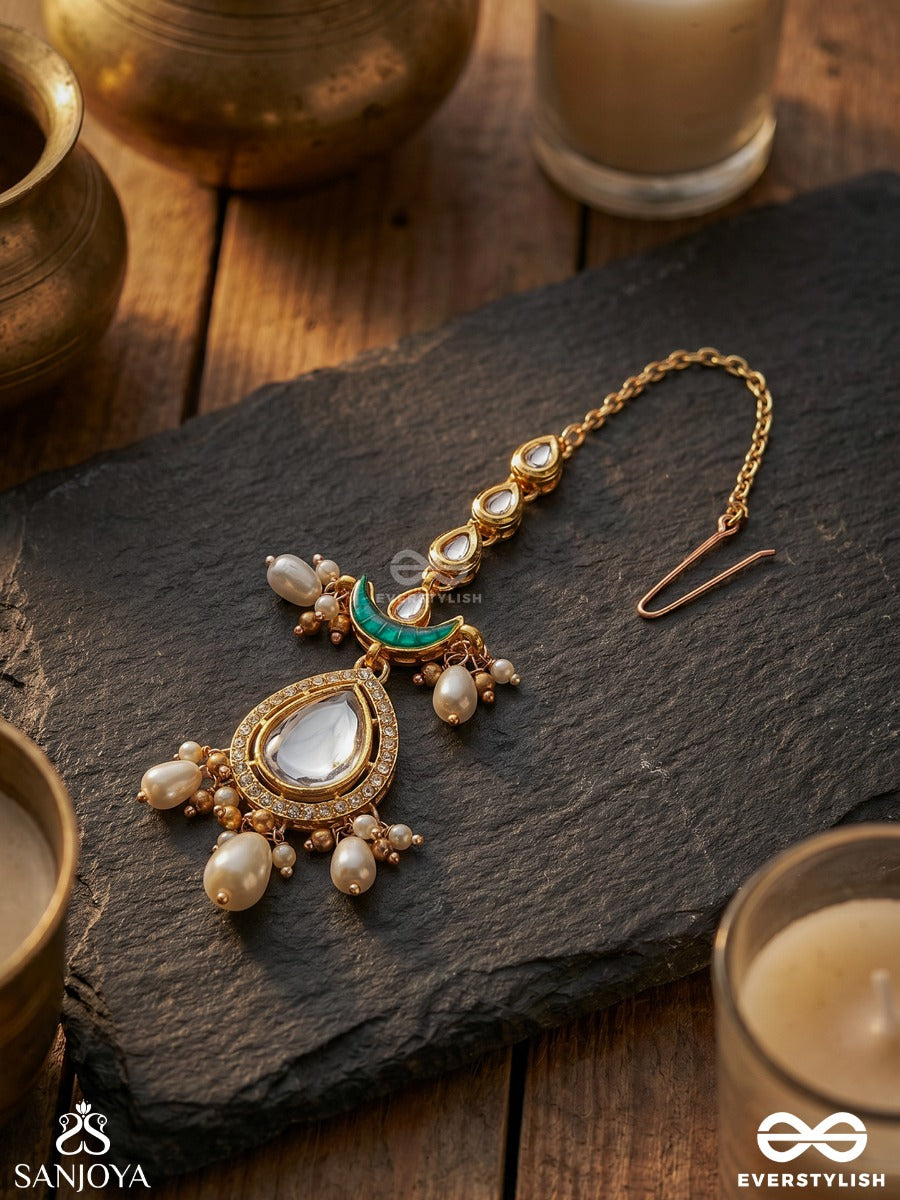 Ratnodya - Rising Gem - Dazzling Kundan Maangtika With Pearls And Royal Green And Gold Accents