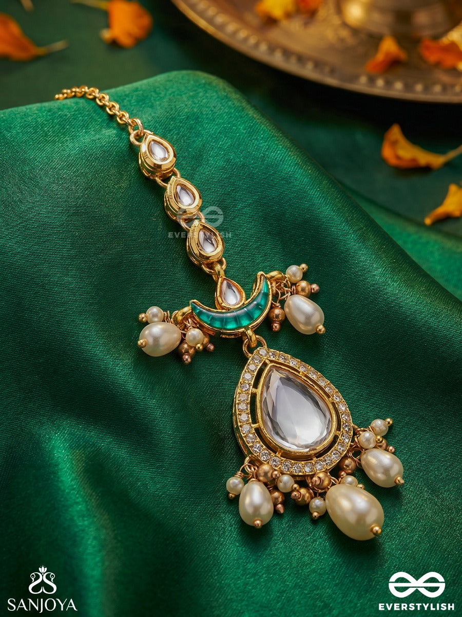 Ratnodya - Rising Gem - Dazzling Kundan Maangtika With Pearls And Royal Green And Gold Accents