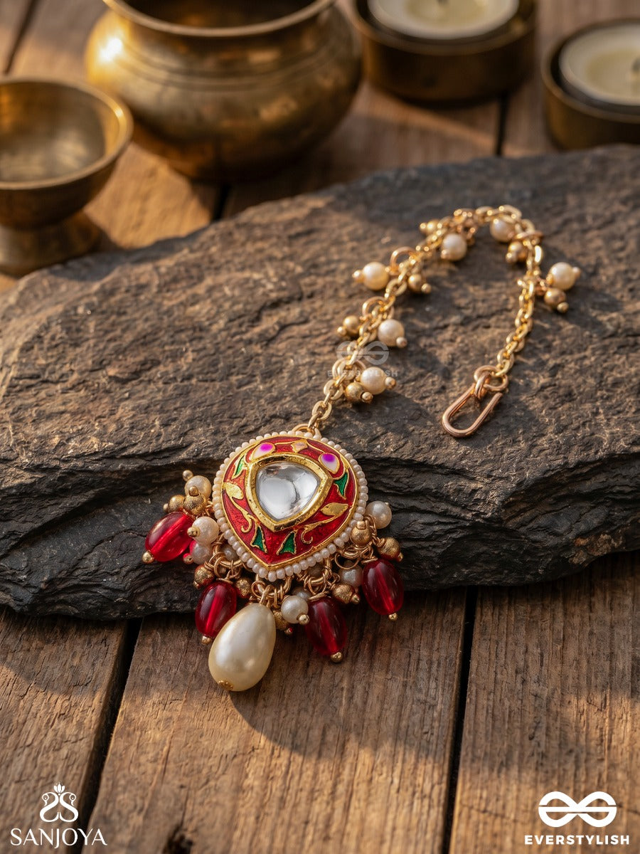 Jwlala - Flame-Like Beauty - Majestic Handcrafted Kundan Maangtika With Ornate Red And Golden Details