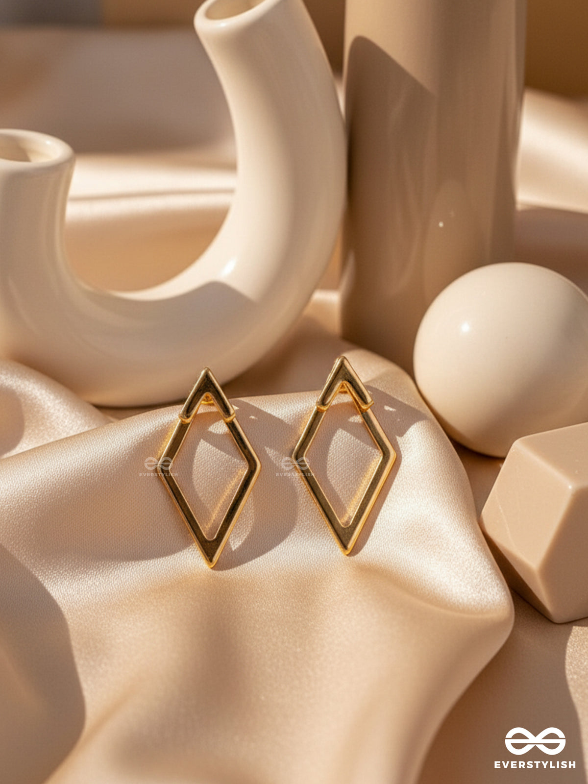 Prism Charm-Casual Daily Wear Studs