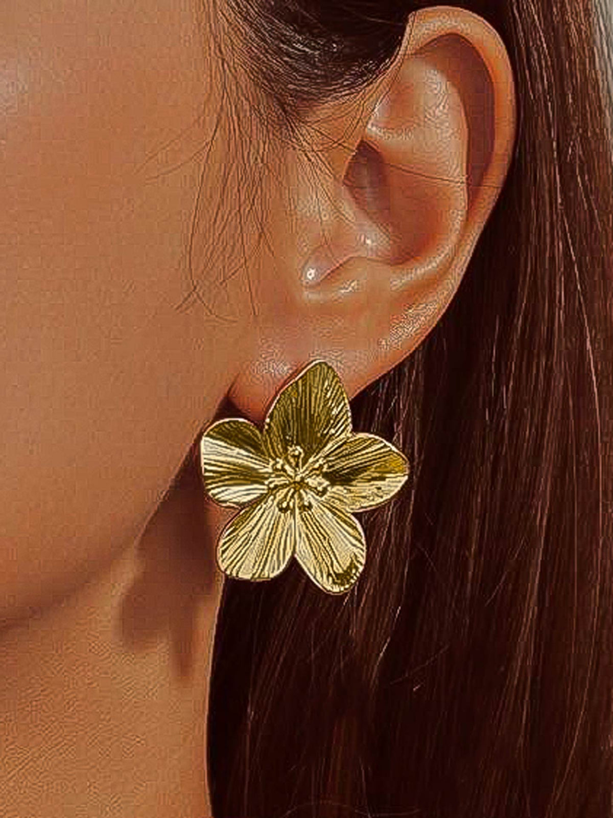 Golden Petal- Elegant Gold Flower Studs