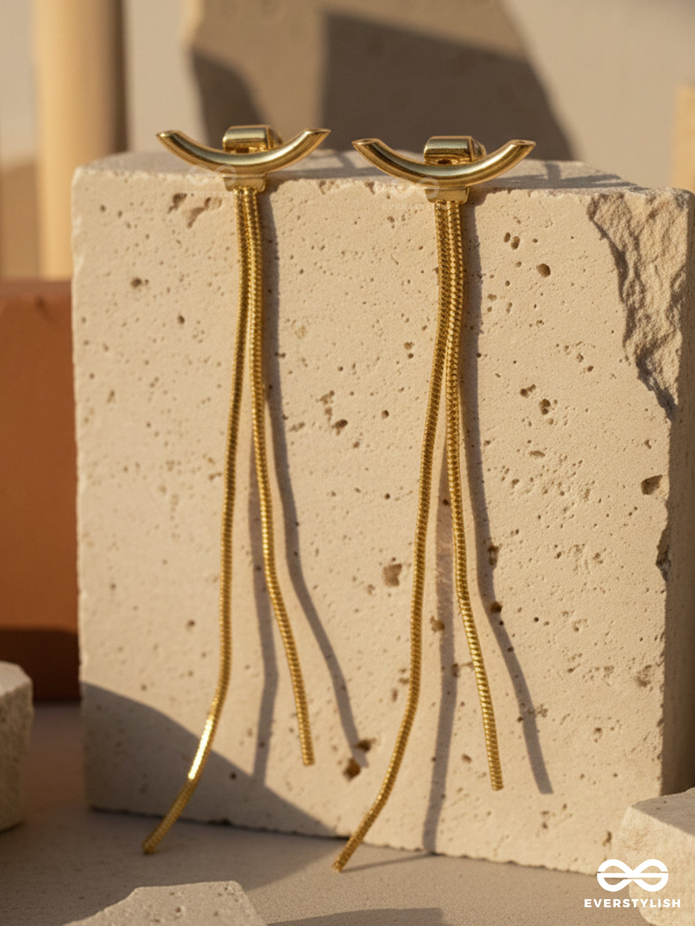 Mirage Flow- Sophisticated And Luxurious Drop Earrings