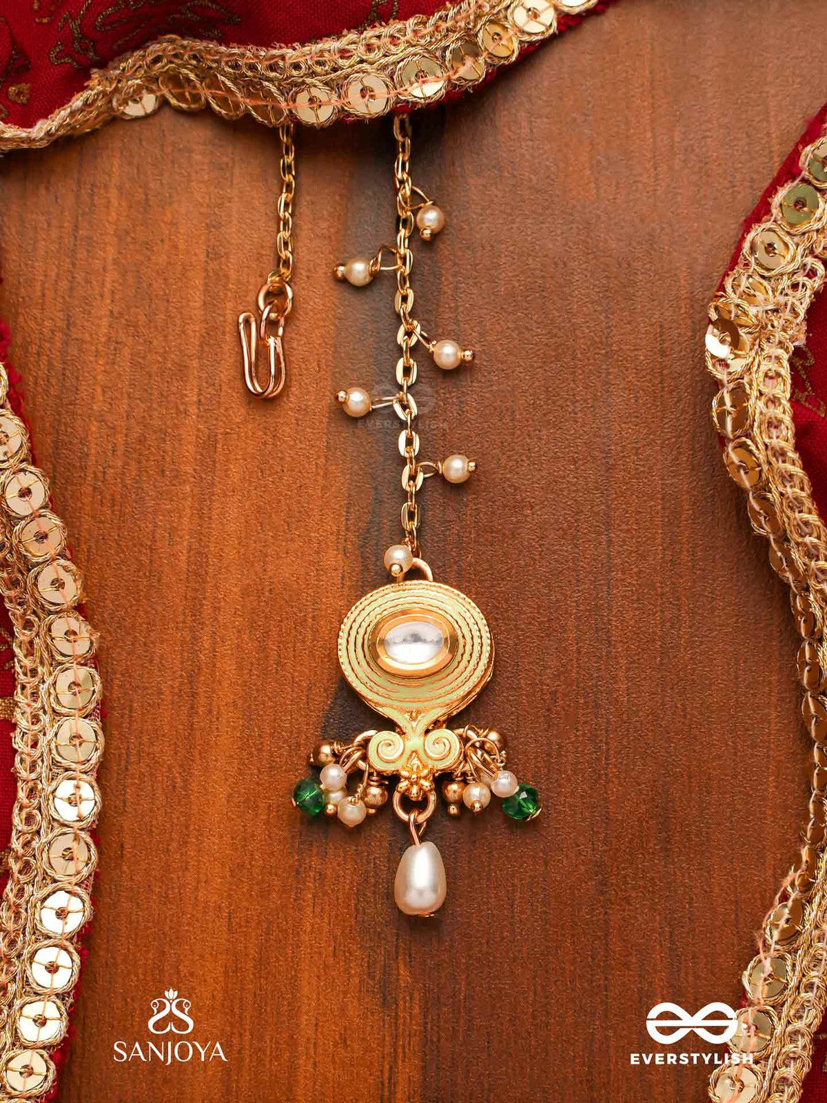 Taralya - Gentle Radiance- Minimal Kundan Maangtika With Green Drops And Pearls