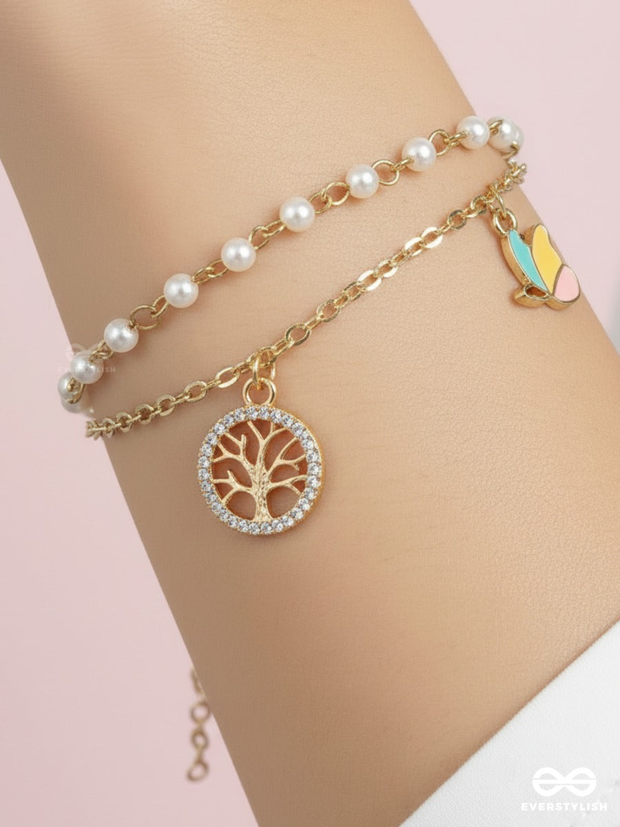 Pearly Orbit - Golden Pearl Bracelet