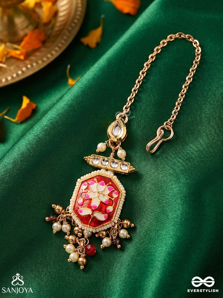 Abharani - The Adorned Queen- Fine Traditional Kundan Maangtika With Red Enamel Work, Pearl And Beads