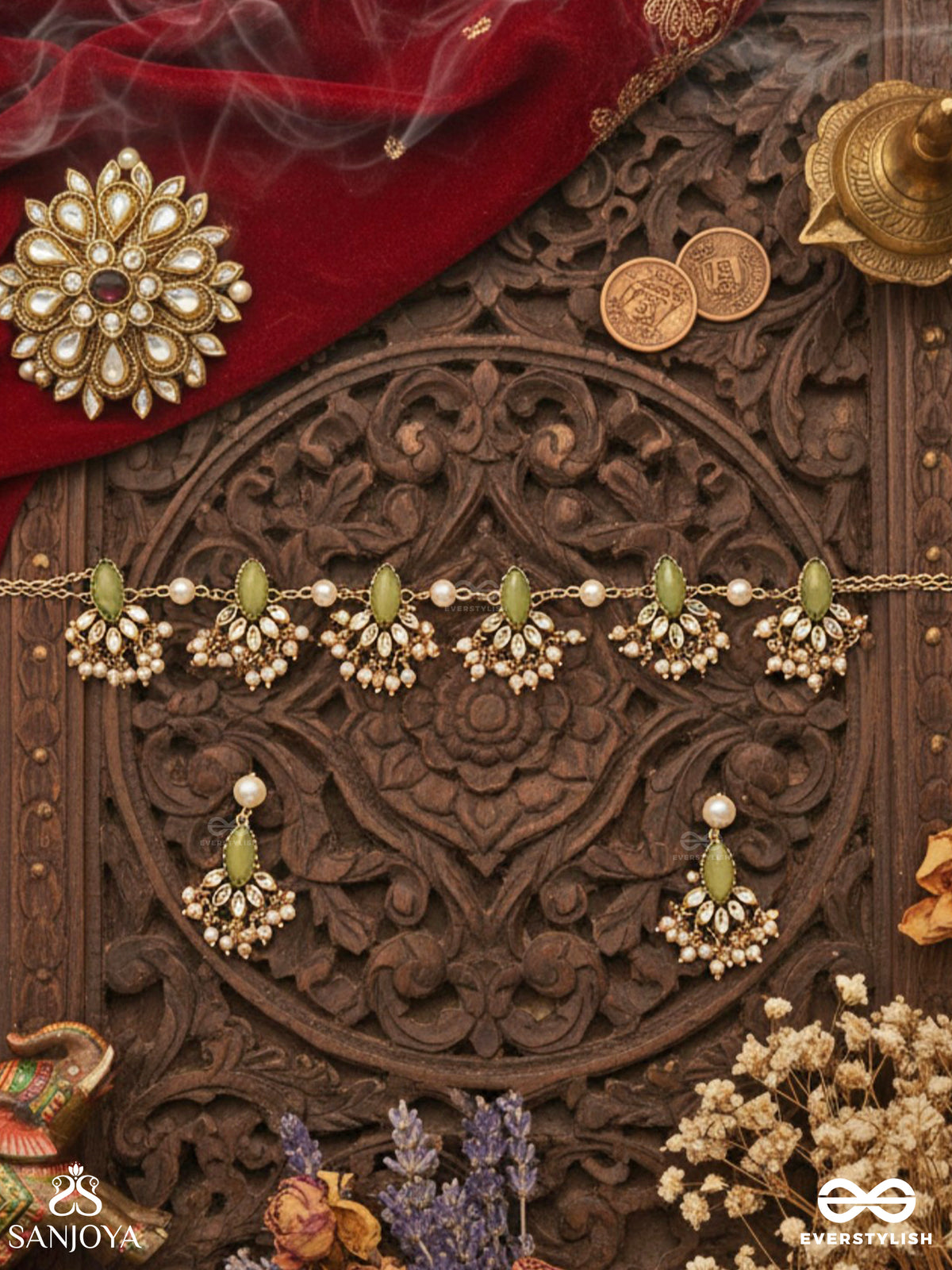 Kshamini - Graceful Lady - Delicate Kundan Set With Neckpiece And Earrings